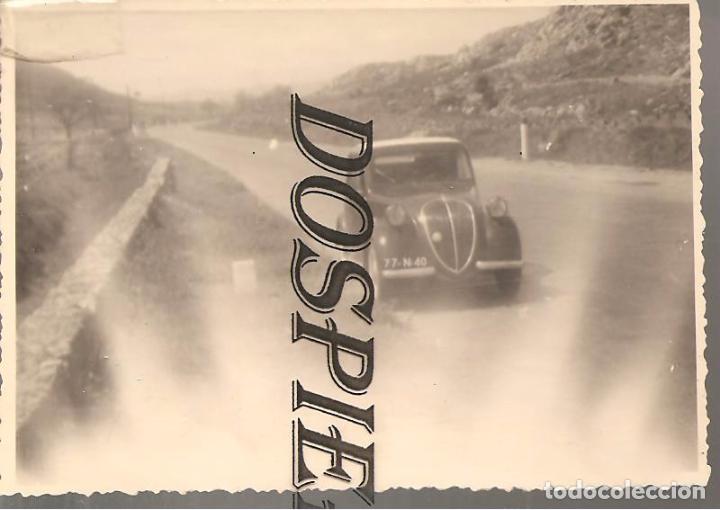 Fotograf&iacute;a antigua: ANTIGUA FOTO, COCHE SIMCA-5 &Oacute; FIAT 500 TOPOLINO, EN NARBONA-FRANCIA, 1952, 7X10, ORIGINAL