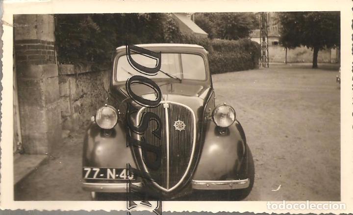 Fotograf&iacute;a antigua: ANTIGUA FOTO, COCHE SIMCA-5 &Oacute; FIAT 500 TOPOLINO, 1952, 7X10, ORIGINAL