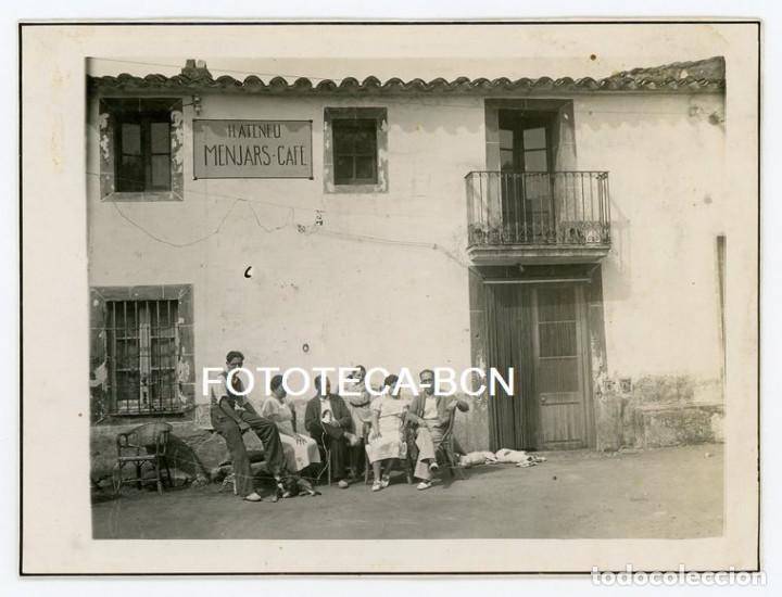 Fotograf&iacute;a antigua: FOTO ORIGINAL CASA DE COMIDAS Y CAFE H ATENEU POBLACION DE CATALUNYA A&Ntilde;O 1935