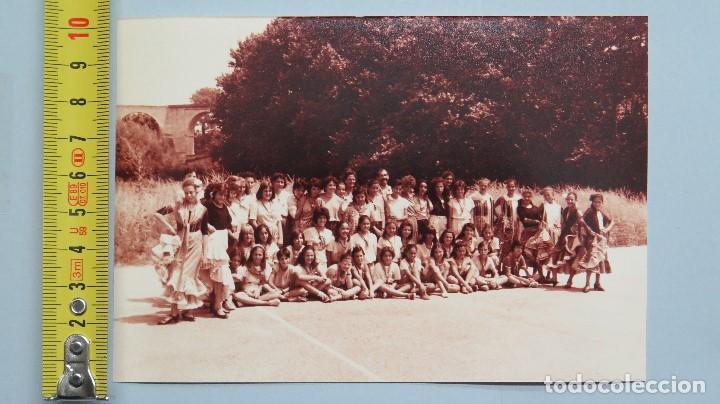 Photographie ancienne: FOTOGRAFIA GRUPO DE NI&Ntilde;AS CON TRAJE DE GITANA