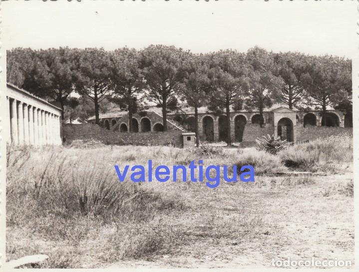 Fotograf&iacute;a antigua: 4 fotograf&iacute;as tomadas en las ruinas de Pompeya. A&ntilde;os 60.