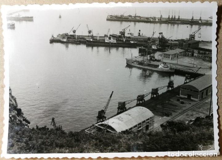Fotograf&iacute;a antigua: FOTO ANTIGUA ORIGINAL E INEDITA. EL MUSEL 2 GIJON. FOTOS. A&Ntilde;O 1956. MEDIDAS 102 MM X 72 MM.