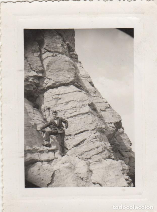 Fotografia antica: fotografia foto hombre en la monta&ntilde;a - se&ntilde;or