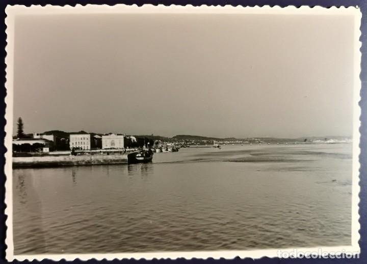 Photographie ancienne: FOTO ANTIGUA ORIGINAL E INEDITA. FIGUEIRA DA FOZ PORTUGAL. FOTOS. A&Ntilde;OS 50. MEDIDAS 102 MM X 72 MM.