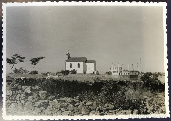 Fotograf&iacute;a antigua: FOTO ANTIGUA ORIGINAL INEDITA. ERMITA DE SAN BARTOLOMEU. PORTUGAL. A&Ntilde;OS 67. MEDIDAS 102 MM X 72 MM.