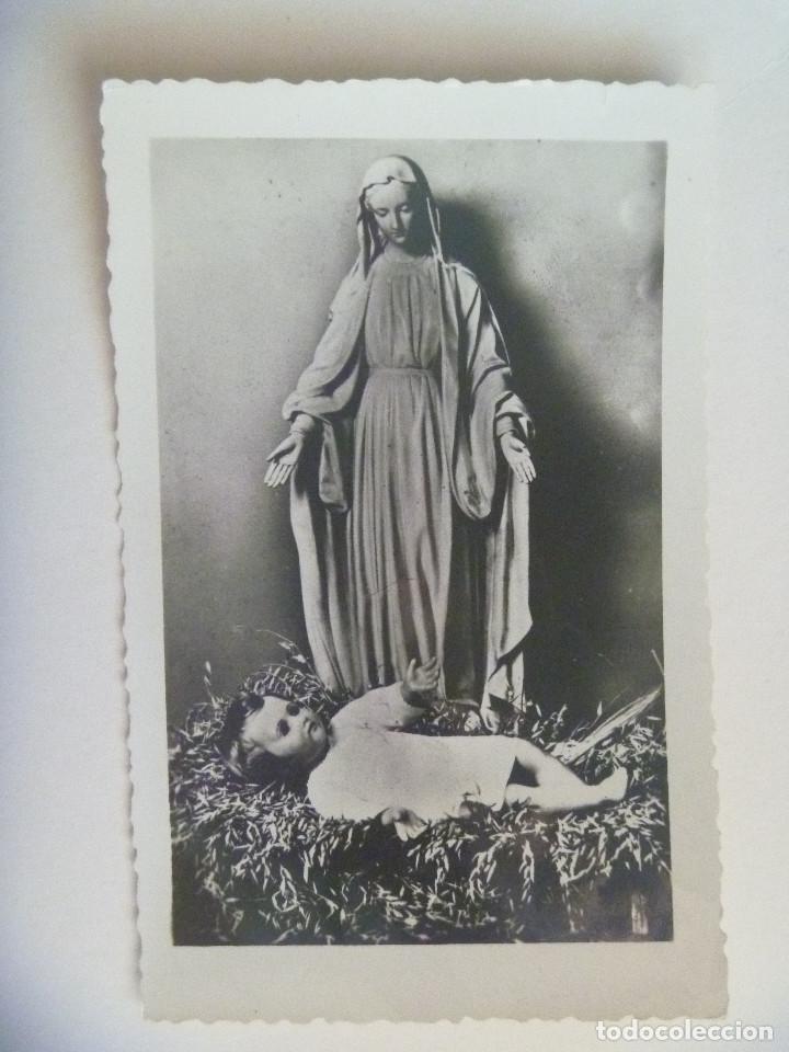 Fotograf&iacute;a antigua: FOTO DE ALTARCITO CON IMAGENES DE MARIA INMACULADA Y EL NI&Ntilde;O JESUS . 1954