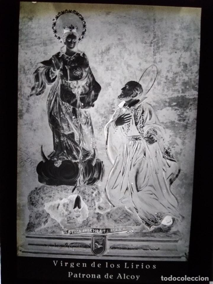 Alte Fotografie: ANTIGUO CLICH&Eacute; DE LA VIRGEN DE LOS LIRIOS PATRONA DE ALCOY ALICANTE NEGATIVO EN CRISTAL