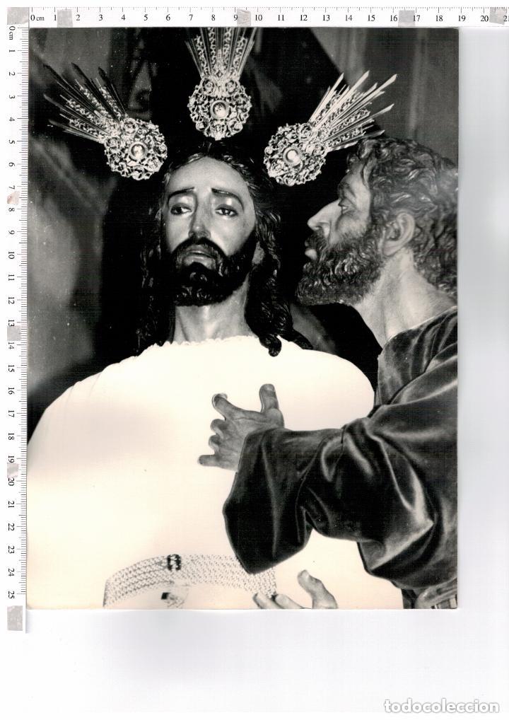 Fotografia De Jesus De La Redencion En El Beso Comprar Fotografia Antigua Fotomecanica En Todocoleccion 144430182