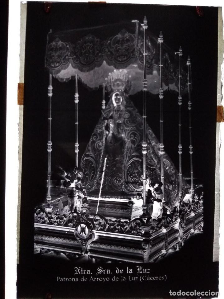 Fotografia antiga: ANTIGUO CLICH&Eacute; DE NTRA SRA DE LA LUZ PATRONA DE ARROYO DE LA LUZ C&Aacute;CERES NEGATIVO EN CRISTAL