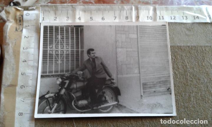 Antique Photography: ANTIGUA FOTOGRAFIA SE&Ntilde;OR EN MOTO CLASICA DE EPOCA - NO SE VE LA MARCA