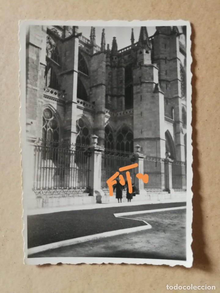 Antique Photography: Antigua fotograf&iacute;a de le&oacute;n. Catedral. Foto a&ntilde;os 50.