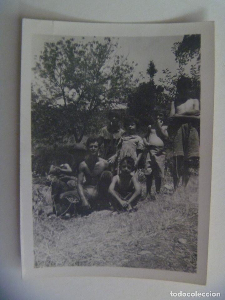 Antique Photography: FOTO DE NI&Ntilde;OS SEMIDESNUDOS DE ASPECTO POBRE Y DESARRAPADOS