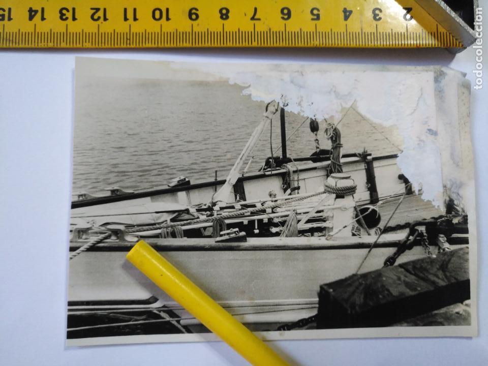 Fotografia antiga: referencia coleccion fotos barcos - antigua fotografia barco - cadiz velero muelle astillero a&ntilde;os 50