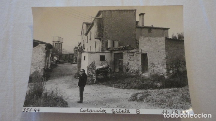 Fotograf&iacute;a antigua: ANTIGUA FOTOGRAFIA.COLONIA GUELL.BARCELONA 1973