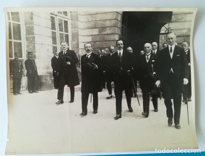Fotografía antigua: Henri Manuel fotografía 1921 Rey España Alfonso XIII en Versalles Gelatina de plata 18 x 24 cm - Foto 2 - 169803764
