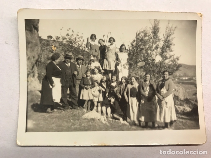 Antique Photography: SANTA MARTA (Badajoz) Fotograf&iacute;a familiar, d&iacute;a de campo... de peque&ntilde;o tama&ntilde;o (a.1932)