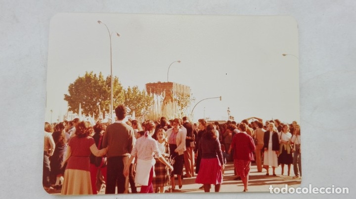 Antique Photography: SEMANA SANTA DE SEVILLA: FOTO DE VIRGEN EN PASO DE PALIO