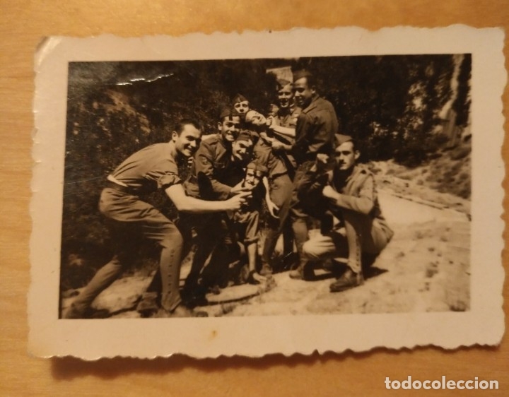 Antique Photography: Peque&ntilde;a instant&aacute;nea militar - Fot&oacute;grafo desconocido - 5cm x 7cm