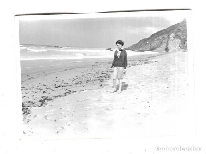 Fotograf&iacute;a antigua: ANTIGUA FOTOGRAFIA. 1965. PLAYA DE VEGA, ASTURIAS. 7 X 10CM