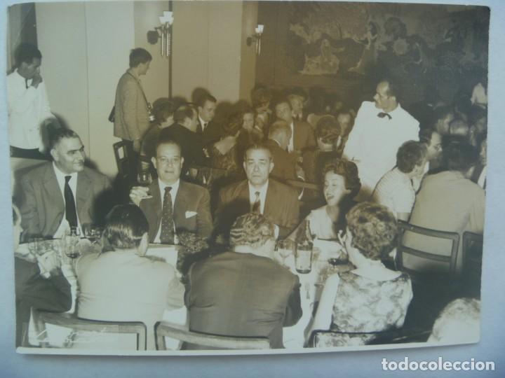 Alte Fotografie: FOTO DE FAMILIA ESPA&Ntilde;OLA EN MARRUECOS, CASABLANCA 1961. DE CARRASCO ..... 13 X 18 CM