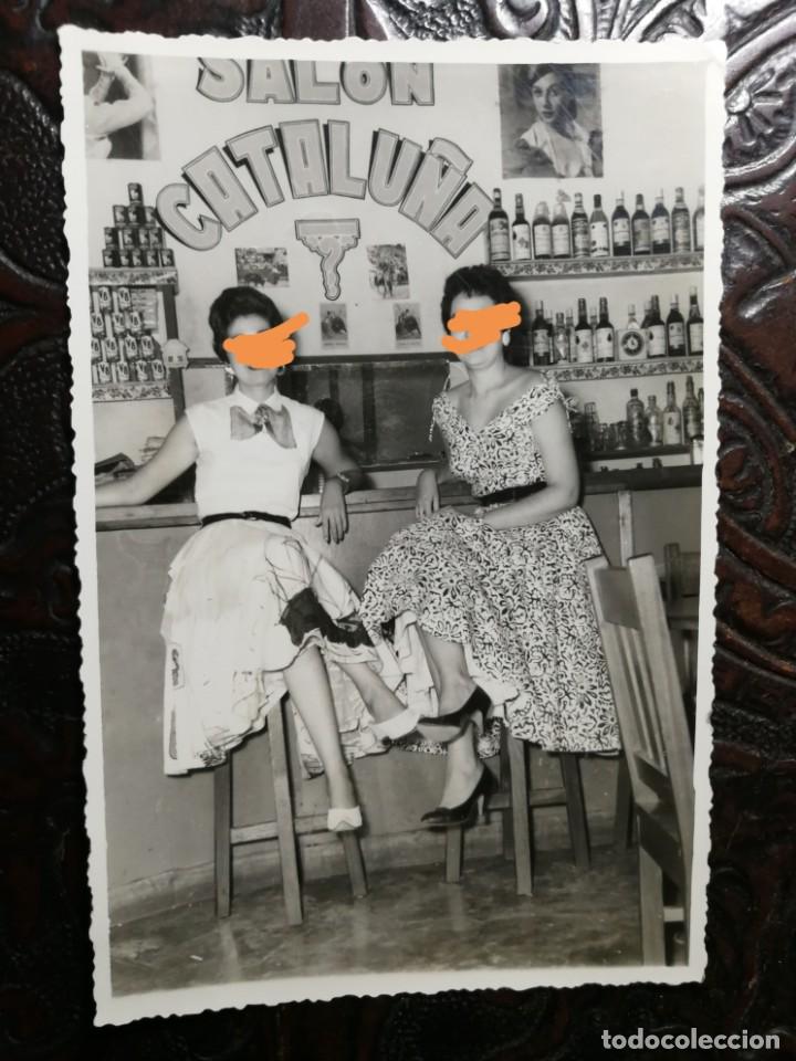 Fotografia antica: Fotograf&iacute;a antigua. sal&oacute;n Catalu&ntilde;a. Foto a&ntilde;os 40..