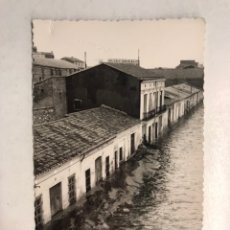 Fotografía antigua: VALENCIA RIUA. FOTOGRAFÍA ANTIGUA. RIADA TEMPORAL DE LA CIUDAD. BARRIO DEL CABAÑAL (A.1957)