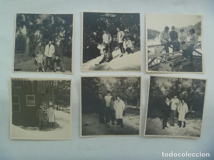 Fotograf&iacute;a antigua: LOTE DE 6 FOTOS DE FAMILIA EN UNA ESTACION DE ESQUI, 1964