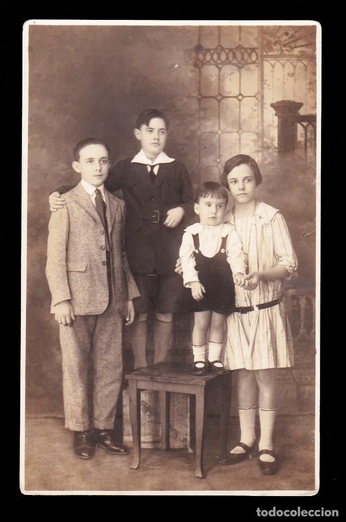 Alte Fotografie: *** ANTIGUA FOTO DE ESTUDIO DE FAMILIA 1925 LA HABANA. FOT&Oacute;GRAFO PRADO ***
