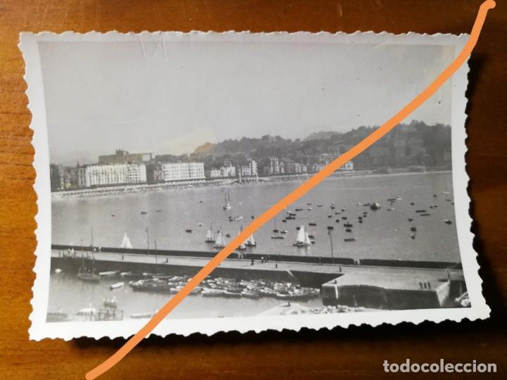 Fotografia antiga: antigua fotograf&iacute;a. Puerto de San sebastian. Barcos. Foto a&ntilde;o 1949.