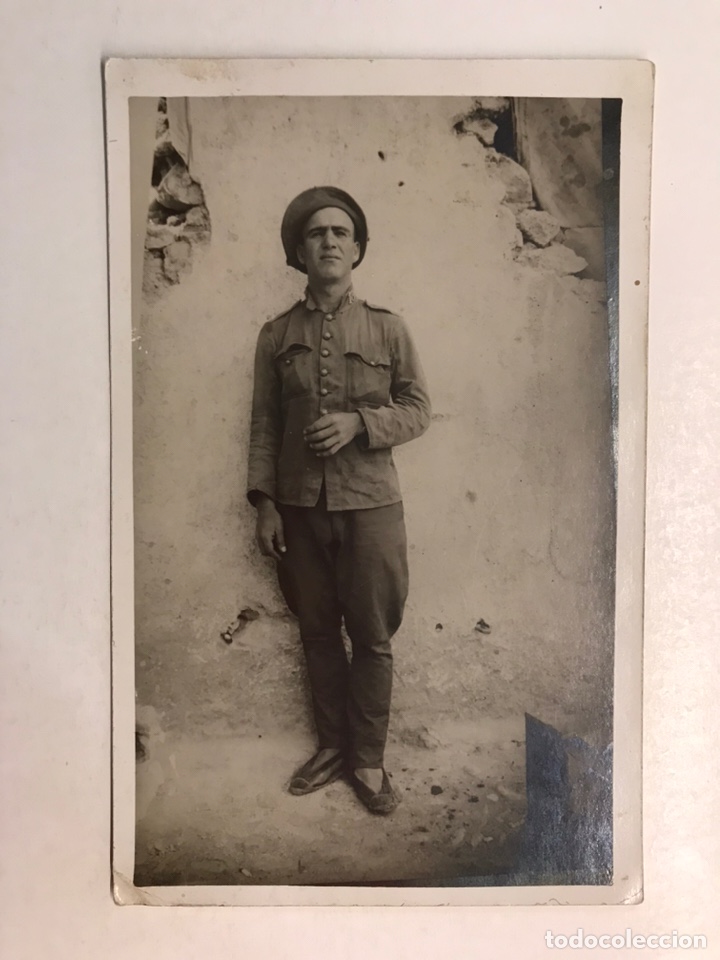 Fotografia antica: MILITAR. Fotograf&iacute;a Soldado de la Guerra de Cuba. Regimiento No.18, EL M&Aacute;RTIR (h.1900?)