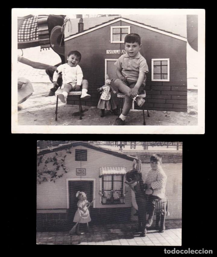 Fotograf&iacute;a antigua: *** ANTIGUA FOTO DE NI&Ntilde;OS EN CASETA DE JUGUETE (VILLA RATITA) Y CABALLOS DE CART&Oacute;N ***