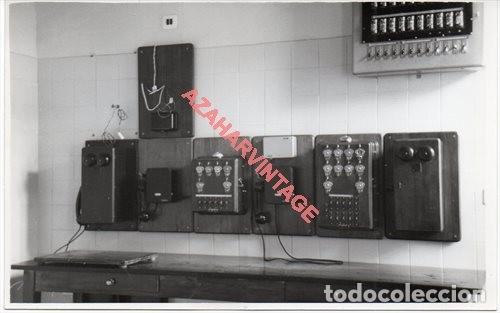 Fotograf&iacute;a antigua: PUENTE GENIL, 1968, INTERIOR ESTACION FERROCARRIL, 140X90MM