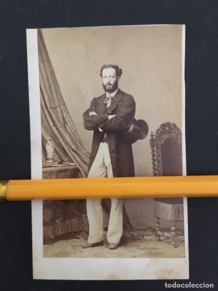 Alte Fotografie: FOTO DISDERI & CIA, PARIS, SE&Ntilde;OR CON SOMBRERO