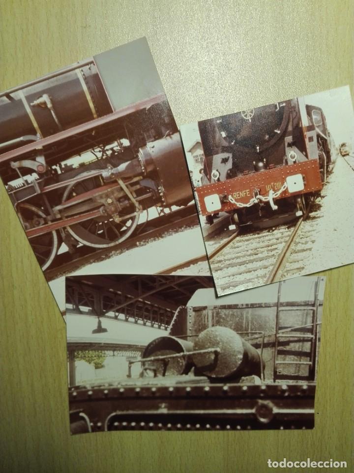 Fotograf&iacute;a antigua: 3001 - 3 FOTOS- LOCOMOTORA VAPOR RENFE 141F2111 - PAPEL KODAK JUNIO 1984 - TREN FERROCARRIL