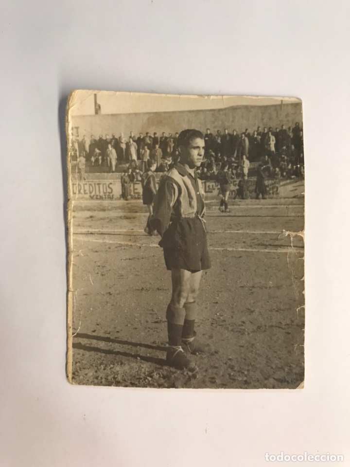 Alte Fotografie: ELDA C.D., Fotogr&aacute;fia antigua. Jugador Granota . Estadio El Parque? , (h.1945?)