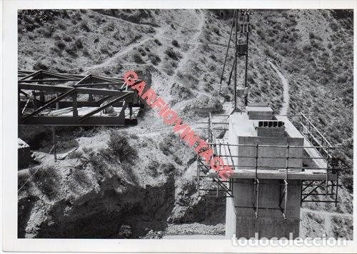 Fotograf&iacute;a antigua: ANTIGUA FOTOGRAFIA, CONSTRUCION PUENTE LINEA FERROVIARIA LINARES-ALMERIA, FERROCARRIL,128X90MM