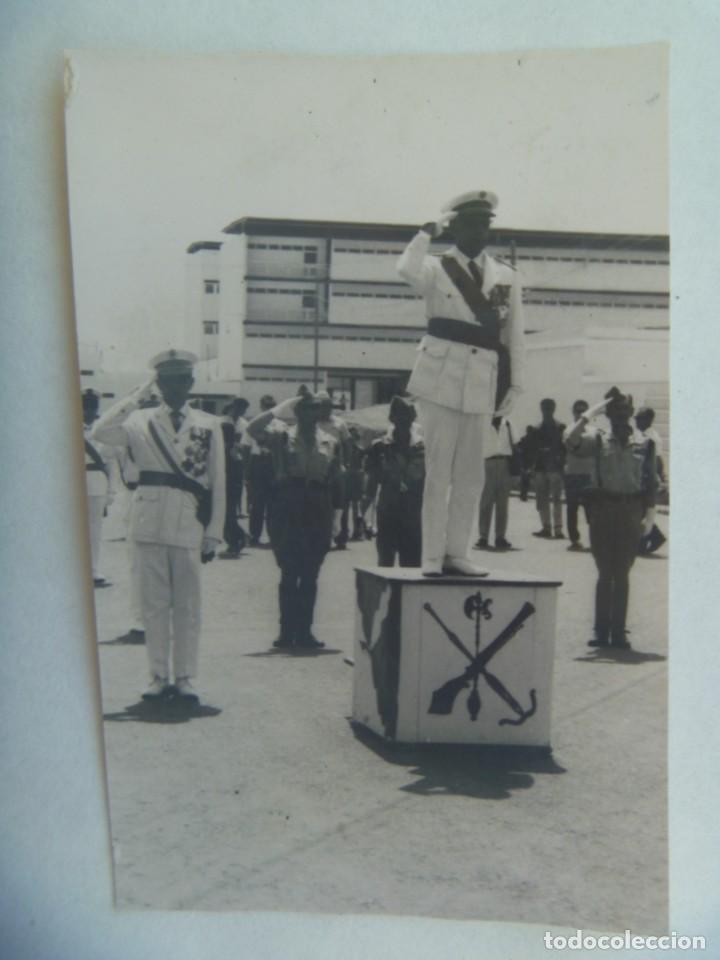 Fotograf&iacute;a antigua: FOTO DE ACTO MILITAR : GENERALES EN CUARTEL DE LA LEGION