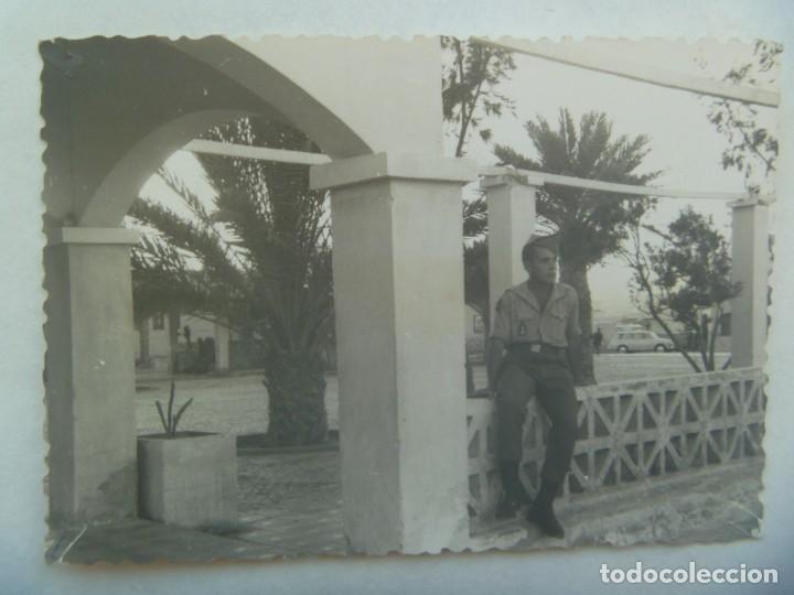 Fotograf&iacute;a antigua: LA LEGION : FOTO DE LEGIONARIO EN EL AAIUN , SAHARA ESPA&Ntilde;OL