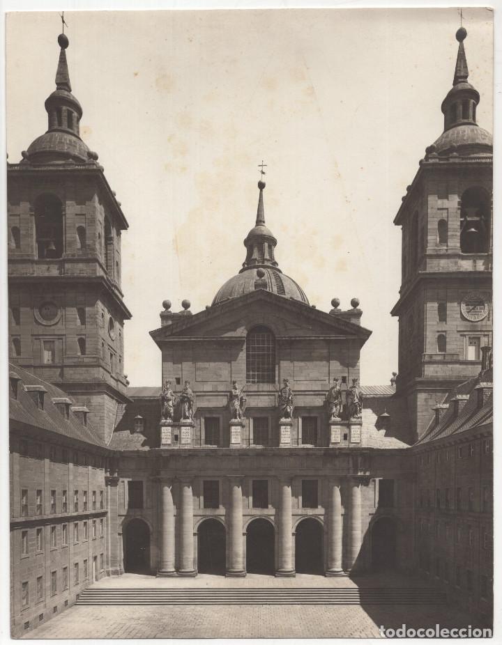 Fotografia antiga: MADRID.- REAL MONASTERIO DE EL ESCORIAL, PATIO DE LOS REYES.20X26.