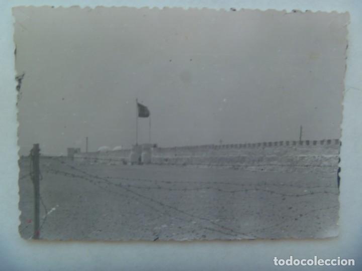 Fotograf&iacute;a antigua: LA LEGION : FOTO DEL FUERTE CHACAL ( EDCHERA, SAHARA ), 1964