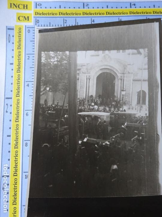 Fotografia antica: FOTO TARJETA POSTAL. A&Ntilde;OS 30 50. PUEBLO CIUDAD A DETERMINAR. DESFILE MILITAR? ACTO POL&Iacute;TICO? 1660