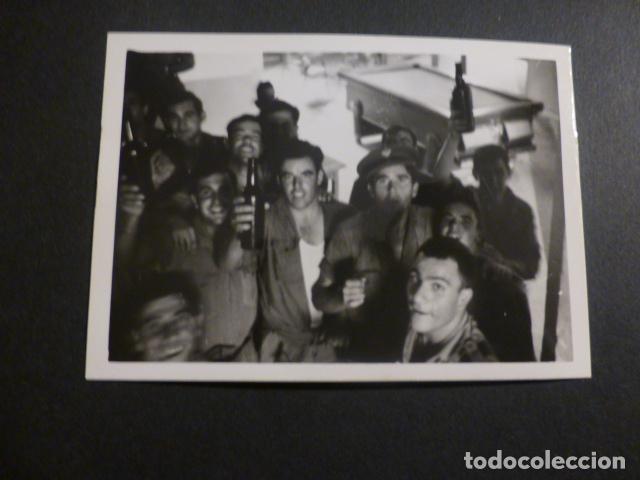 Fotografia antica: SOLDADOS EN EL SERVICIO MILITAR ANTIGUA FOTOGRAFIA 7,5 X 10,5 CMTS