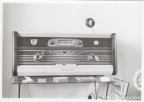 Fotograf&iacute;a antigua: Magn&iacute;fica fotograf&iacute;a Radio antigua Philips Beatles? A&ntilde;os 60 gf