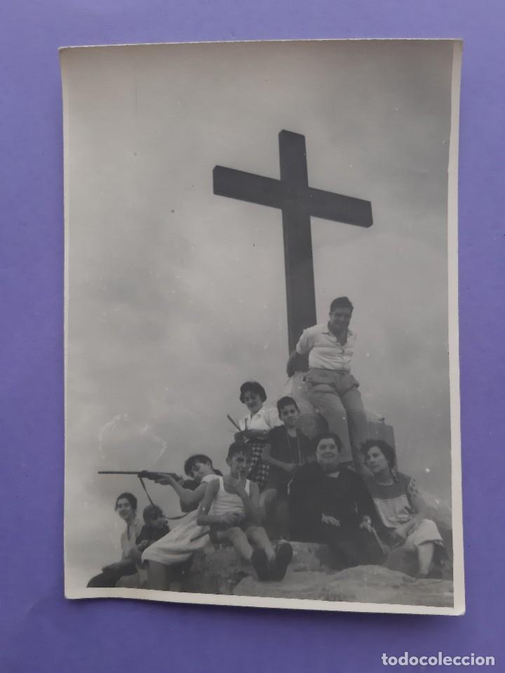 Alte Fotografie: ANTIGUA FOTOGRAFIA GRUPO AMIGOS PICO MONTA&Ntilde;A CRUZ DE LA SALVE RODIEZMO LEON