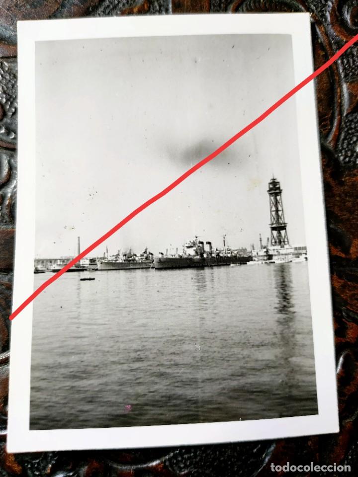 Fotografia antica: Antigua fotograf&iacute;a. puerto de Barcelona. Buques. Foto a&ntilde;os 50/60.Barco.