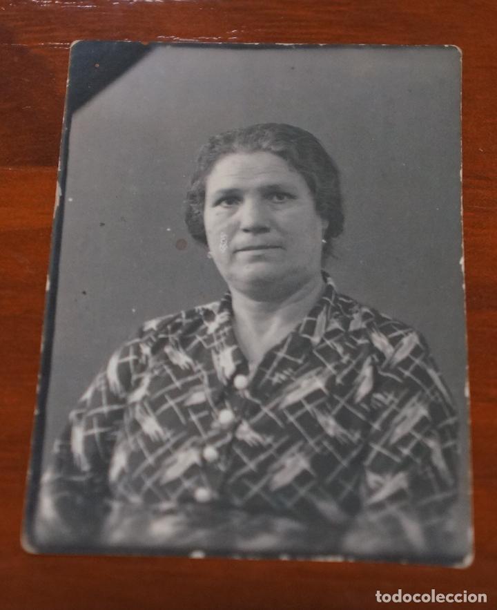 Fotograf&iacute;a antigua: FOTOGRAFIA SE&Ntilde;ORA DE EPOCA TAMA&Ntilde;O CARNET