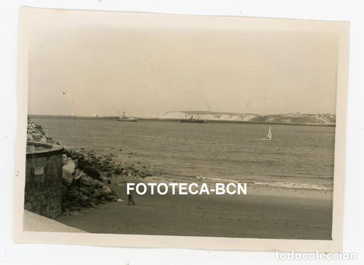 Fotografia antica: FOTO ORIGINAL PORTUGALETE VISTA DE LA PLAYA A&Ntilde;O 1958