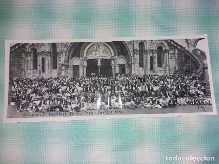 Fotograf&iacute;a antigua: FOTOGRAFIA PEREGRINACION DE TORTOSA A LOURDES 1990. VIRON. 60 X 24 CM.