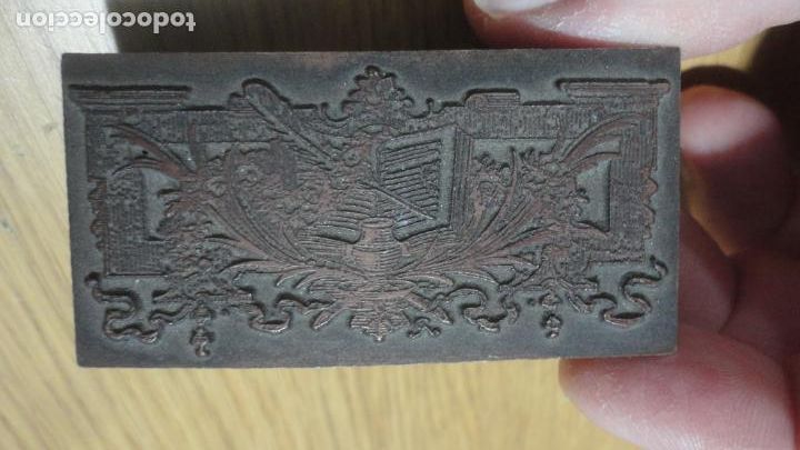 Alte Fotografie: ANTIGUO CLICHE DE IMPRENTA SIN IDENTIFICAR.MADERA Y METAL.