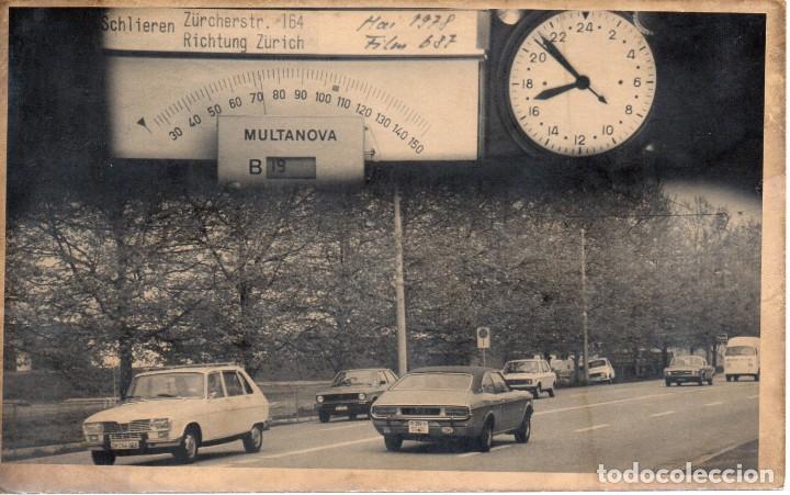 Fotografia antiga: FOTOGRAFIA DE CONTROL DE VELOCIDAD DE TRAFICO DE 1978. ORIGINAL. COCHES. MULTANOVA.